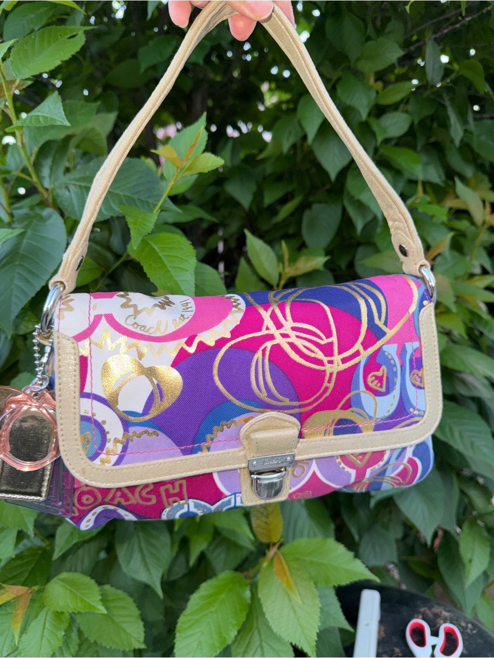 Coach Poppy graffiti print purse - Picture 5 of 10